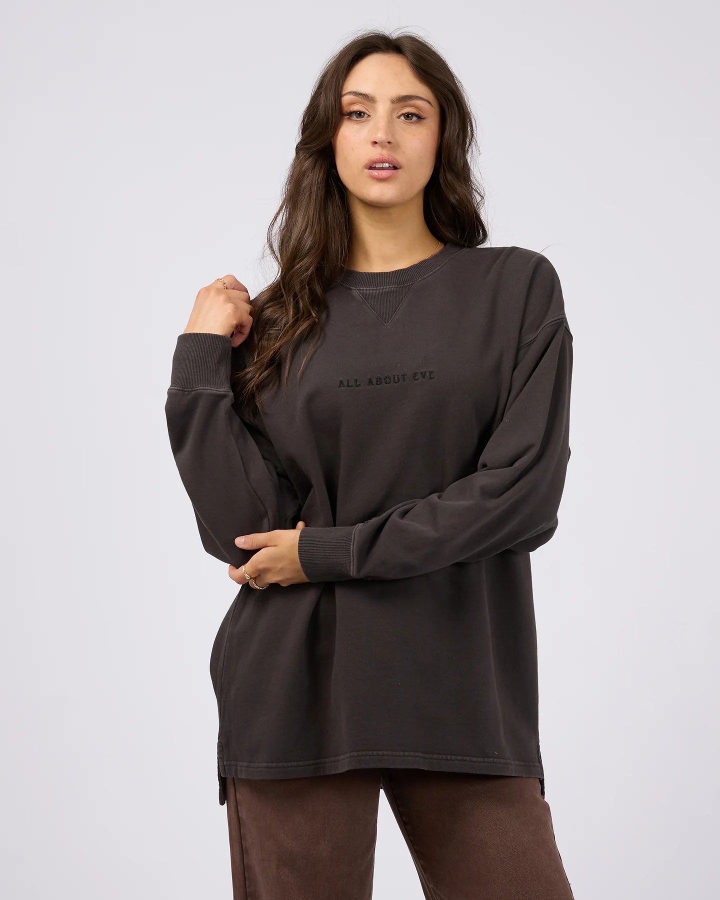 All About Eve Washed Relaxed Crew sweatshirt - washed black | 100% cotton crew jumper