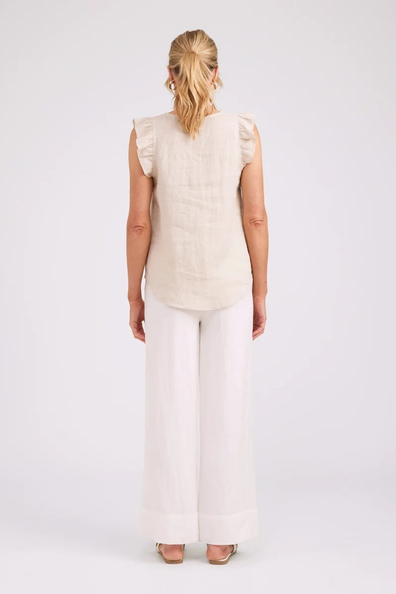 Women’s 100% linen sleeveless top in Tusk