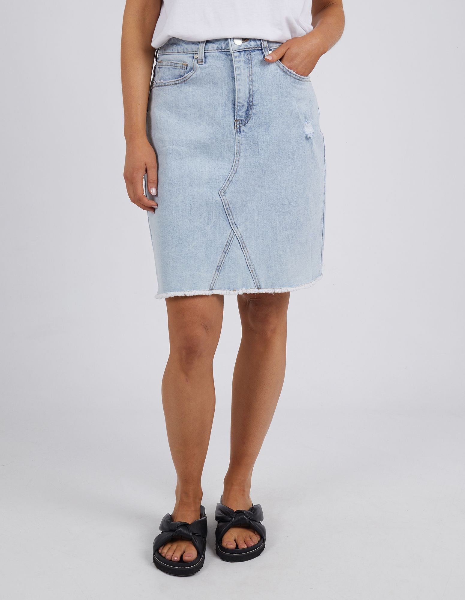 Foxwood Belle Skirt | Women's Denim Skirt | Little Extras Lifestyle | Forbes Women's Clothing Boutique