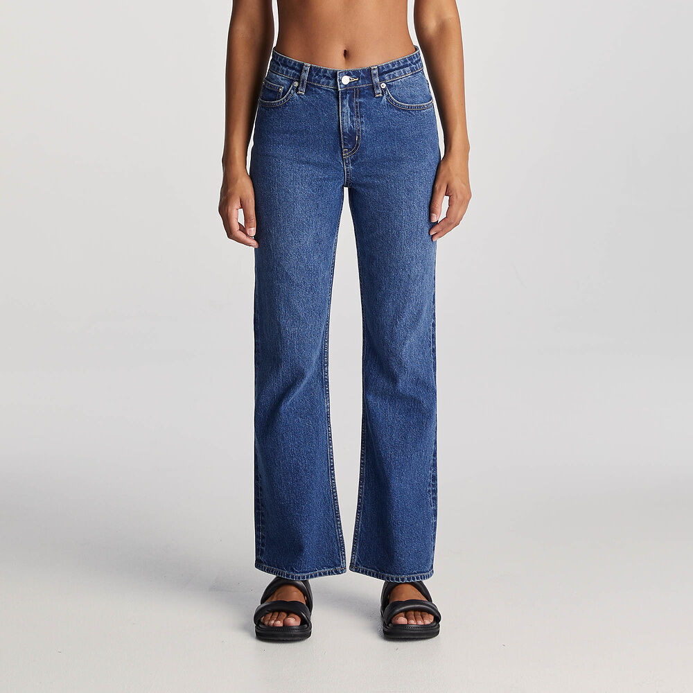 Riders Mid Vintage Bootcut Jean [COLOUR:Blue Harmony SIZE:6]