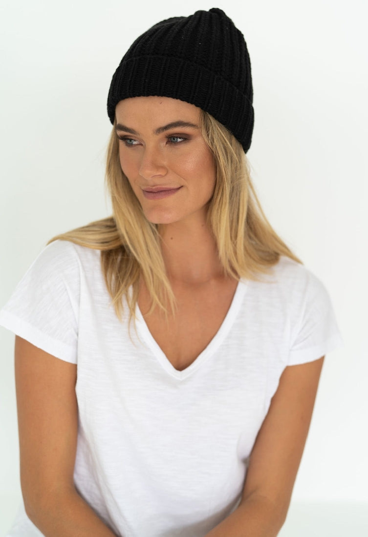 Humidity Keely Beanie - Little Extras Lifestyle Boutique