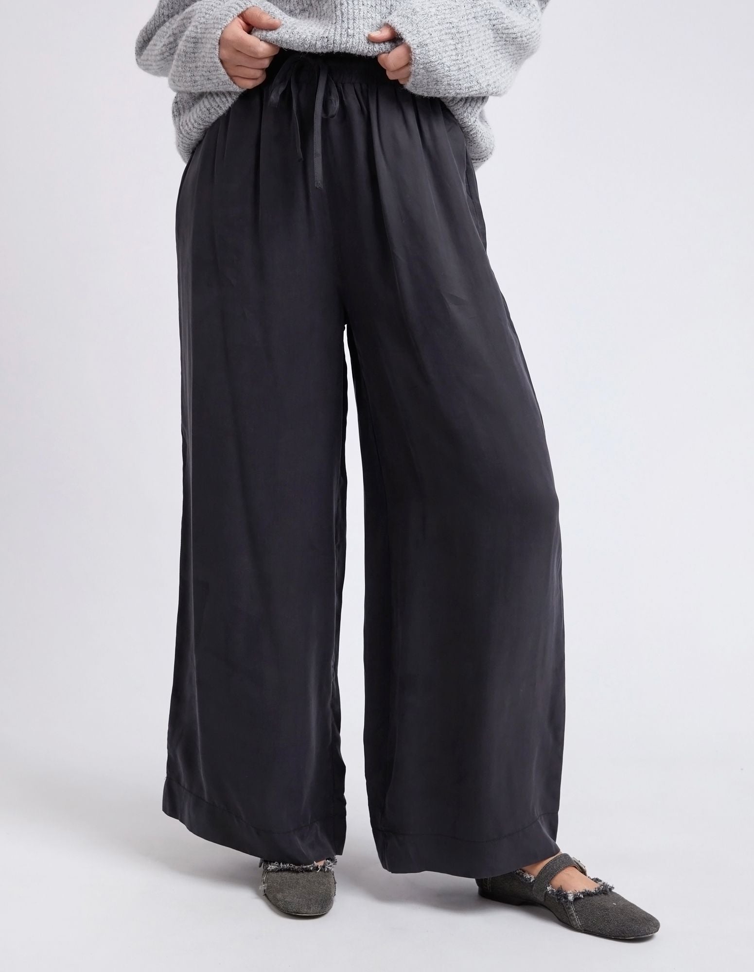 Elm Callie Wide Leg Pant [COLOUR:Black SIZE:8]