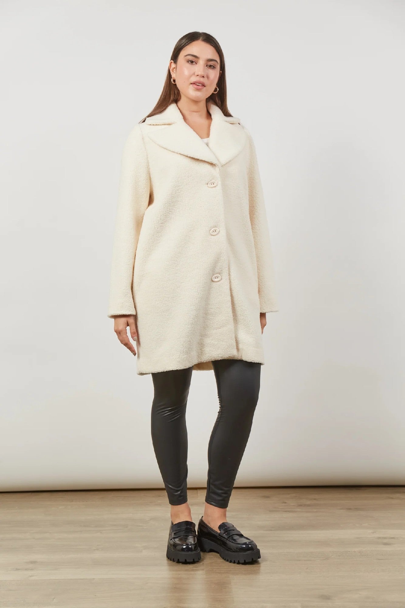 Isle Of Mine Allure Coat [COLOUR:Creme SIZE:S/m]