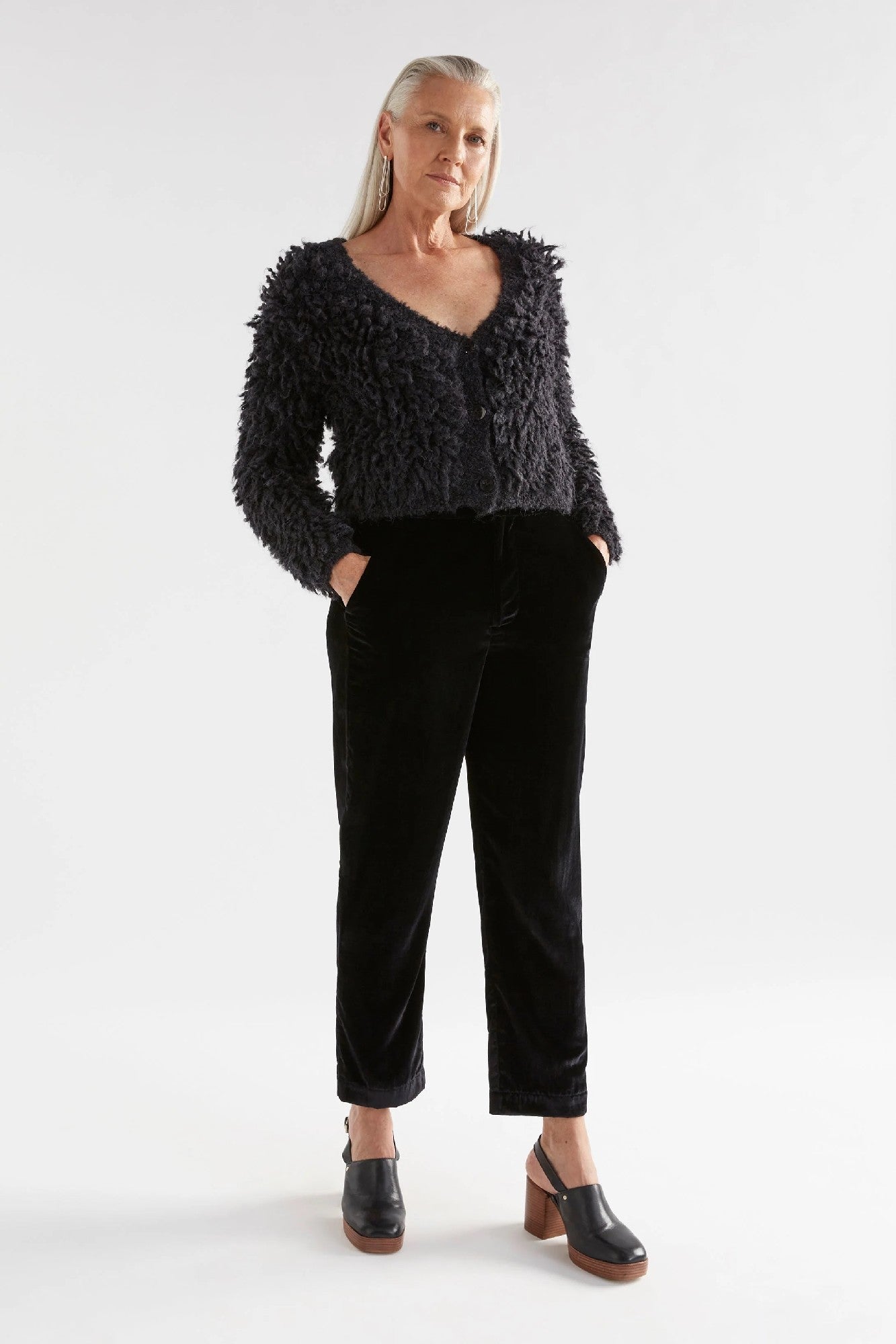 Elk Arnon Cardigan [COLOUR:Black SIZE:M/l]