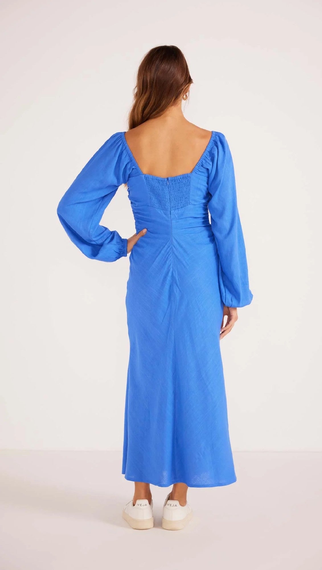 MinkPink Phoebe Ruched Midi Dress [COLOUR:Sapphire SIZE:XS]