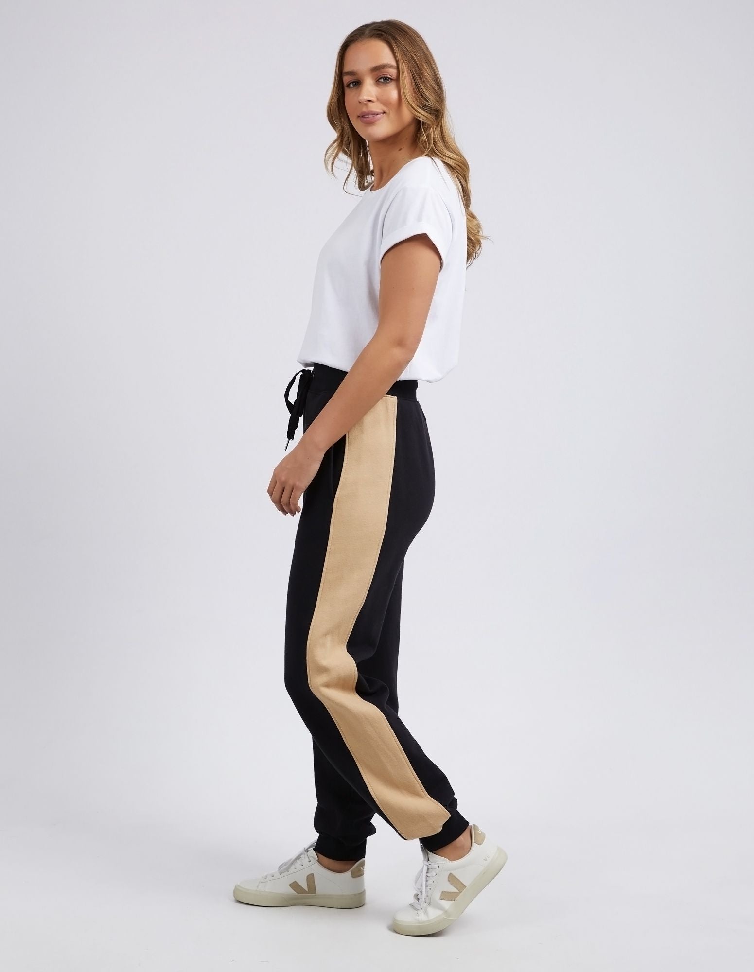 Foxwood Offhand Pant Black | Women's Joggers | Relaxed Fit Pants | Little Extras Lifestyle | Forbes Women's Fashion Boutique