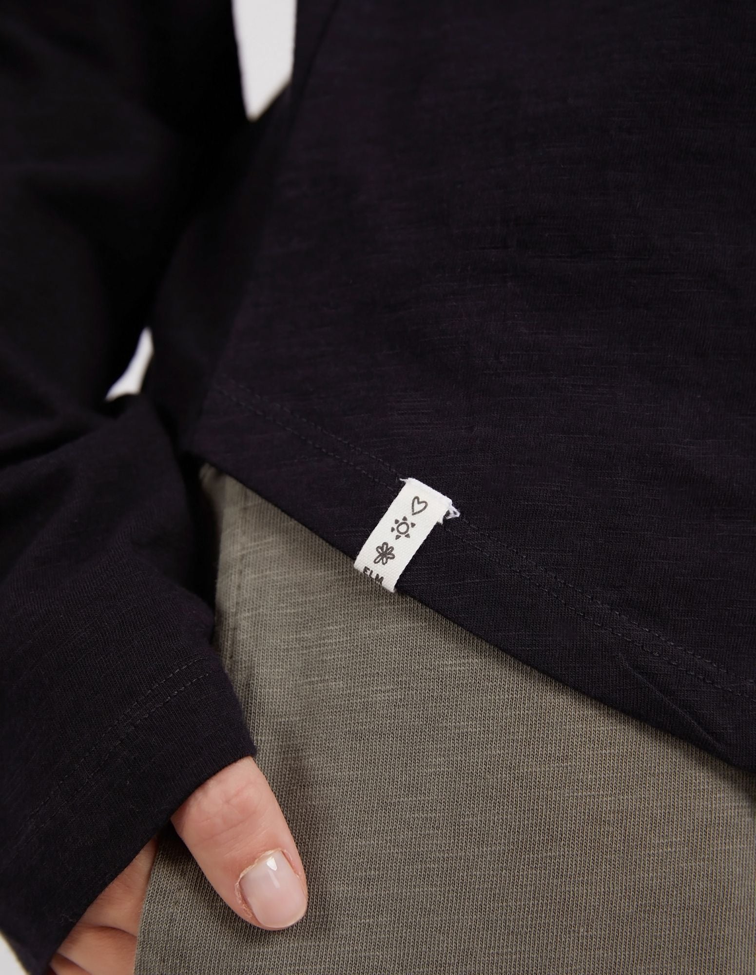 Elm Everyday L/S Tee [COLOUR:Black SIZE:6]