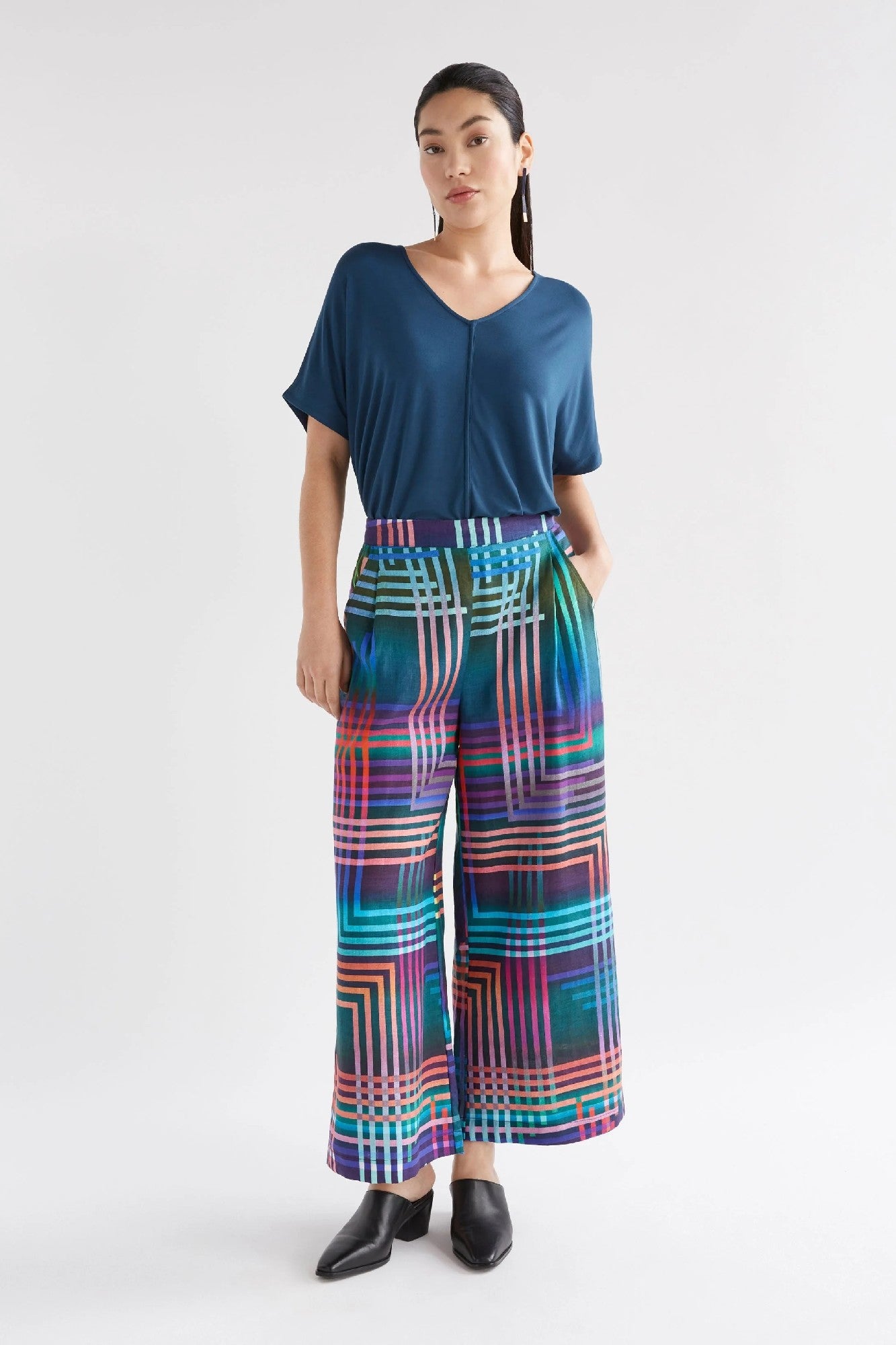 Elk Ilona Linen Pant [COLOUR:Navy Ligheten Print SIZE:8]