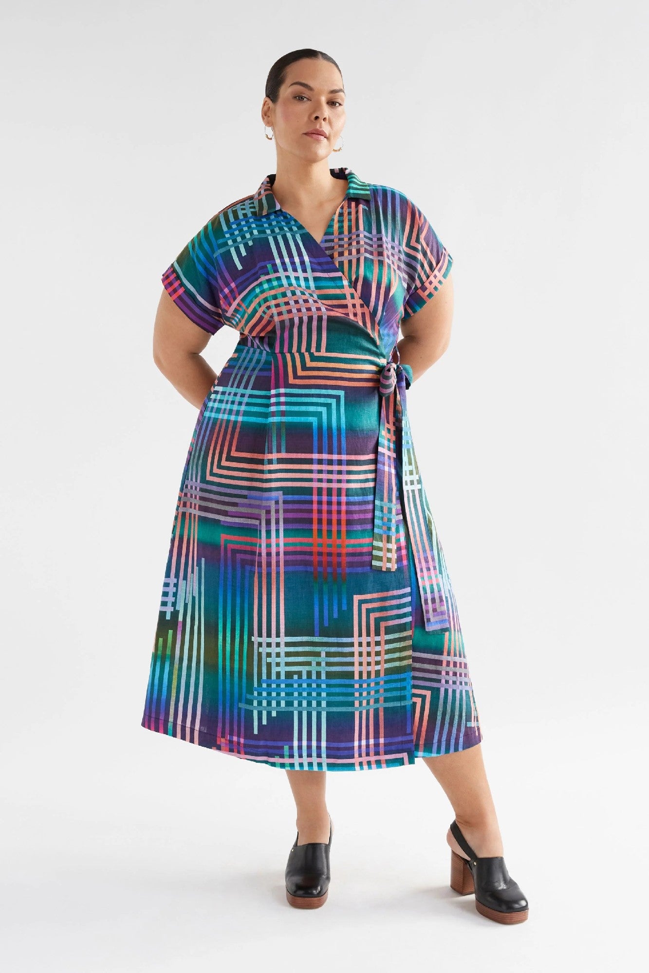 Elk Minnen Wrap Dress [COLOUR:Navy Ligheten Print SIZE:12]