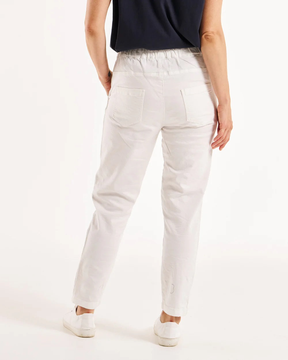 Betty Basics Brooks Jean [COLOUR:White SIZE:8]