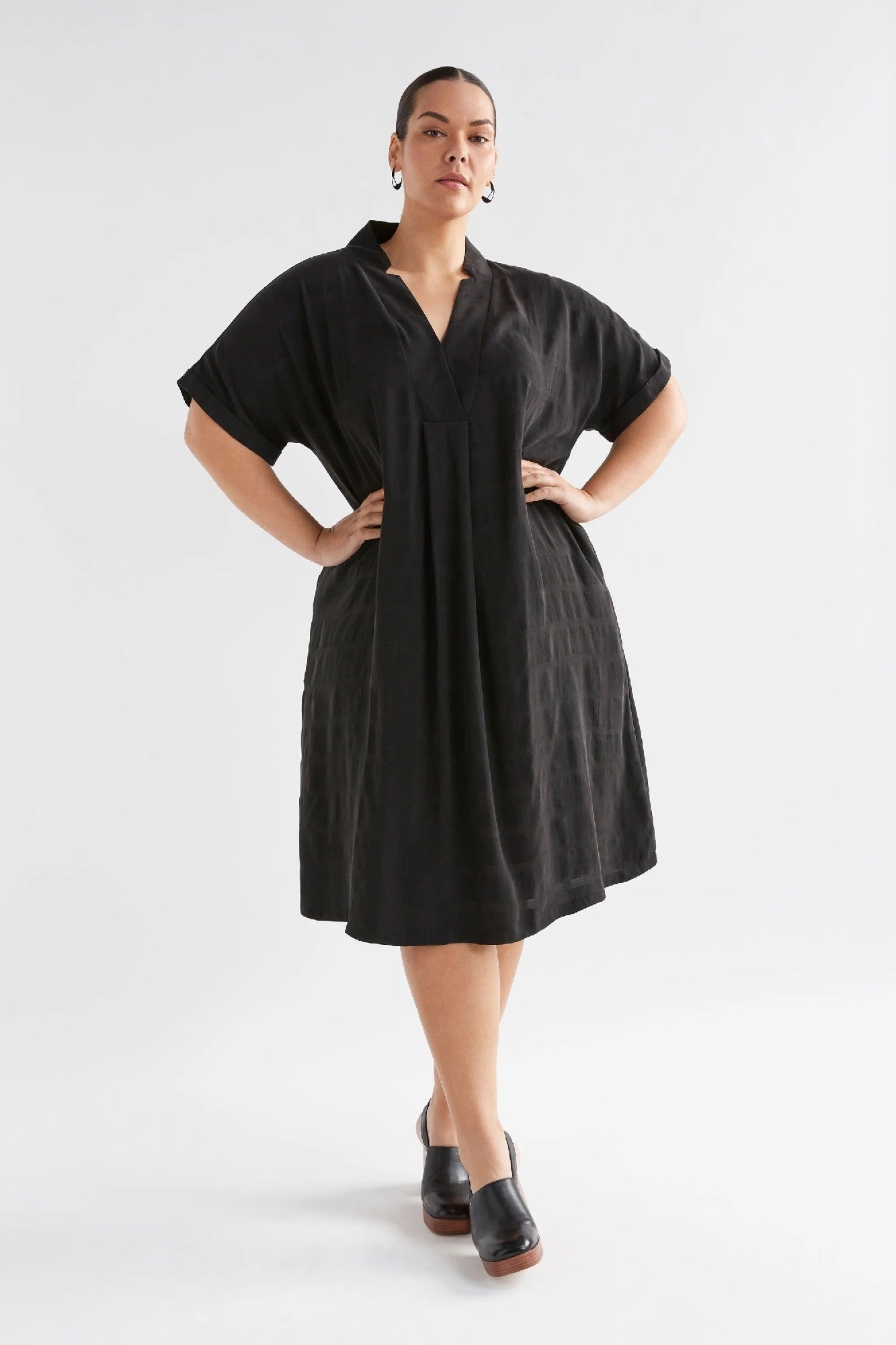 Elk Flekke Dress [COLOUR:Black SIZE:12]