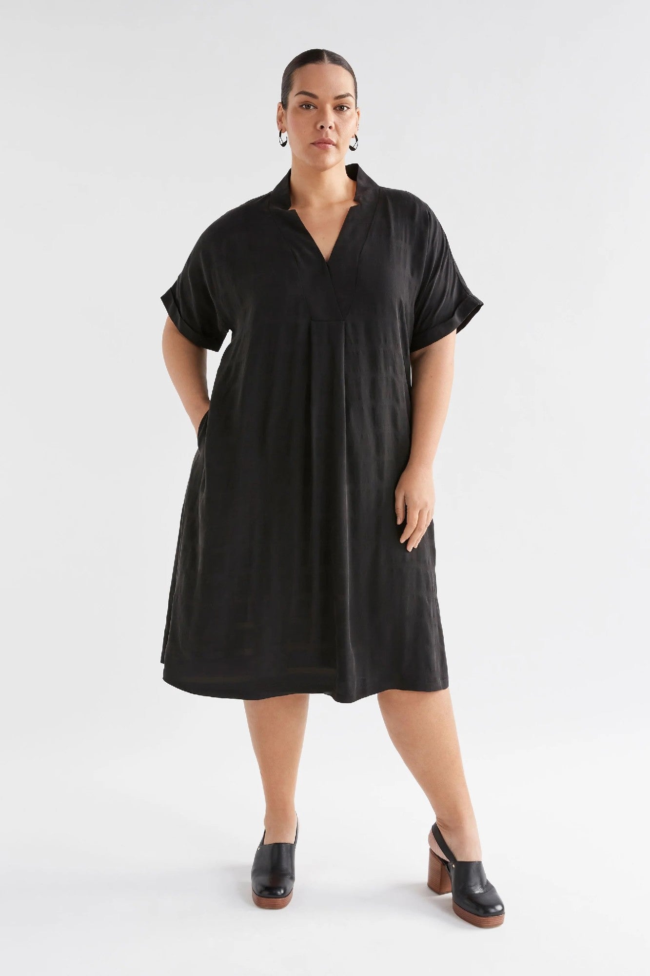 Elk Flekke Dress [COLOUR:Black SIZE:12]