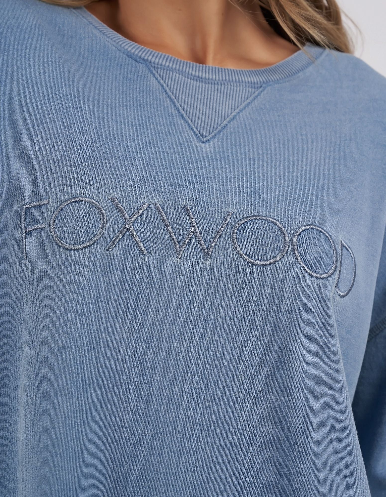 Foxwood Washed Simplified Crew [COLOUR:Blue SIZE:8]