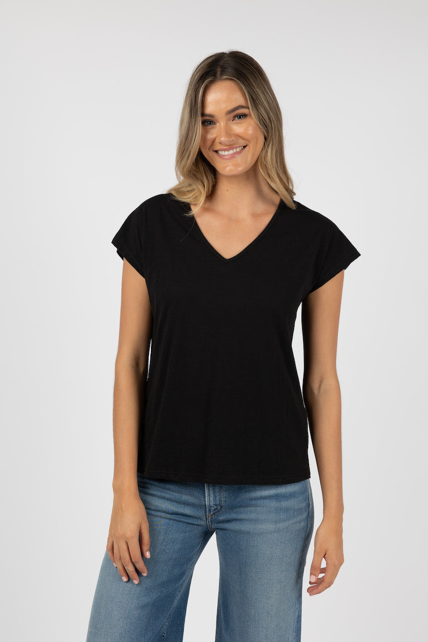 Humidity Must Have V-Neck [COLOUR:Black SIZE:XS]