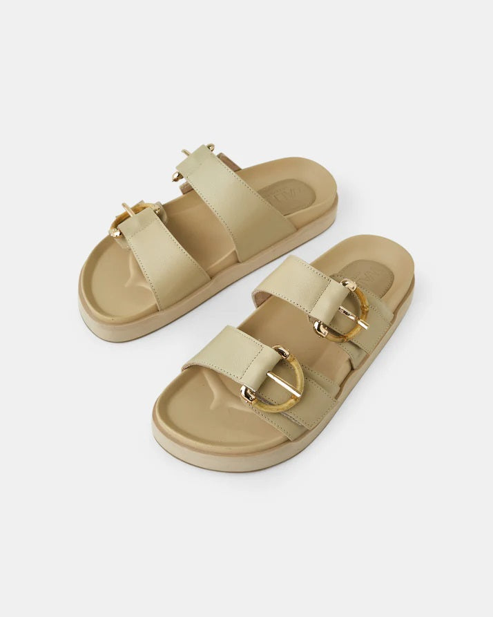 Walnut Mint Leather Slide [COLOUR:Camel SIZE:37]