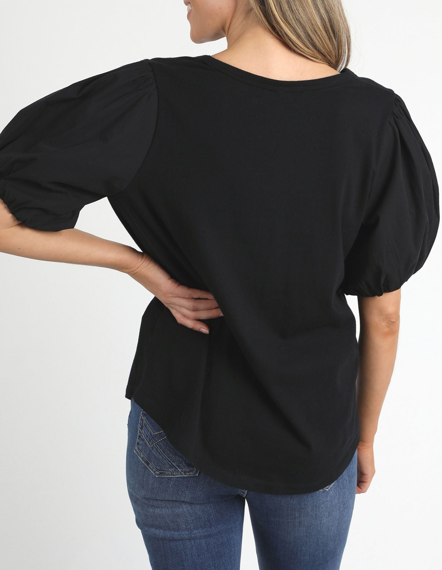 Elm Joy S/S Tee [COLOUR:Black SIZE:10]