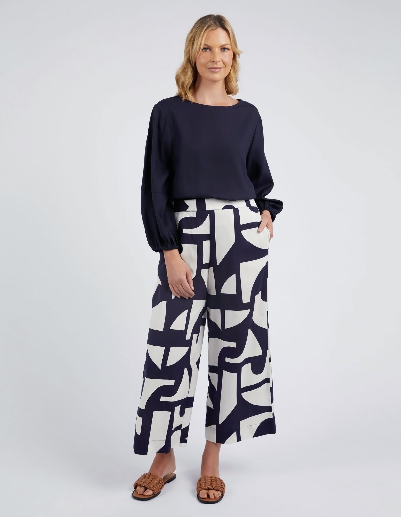 Elm Dali Abstract Pant [COLOUR:Midnight Abstract SIZE:8]