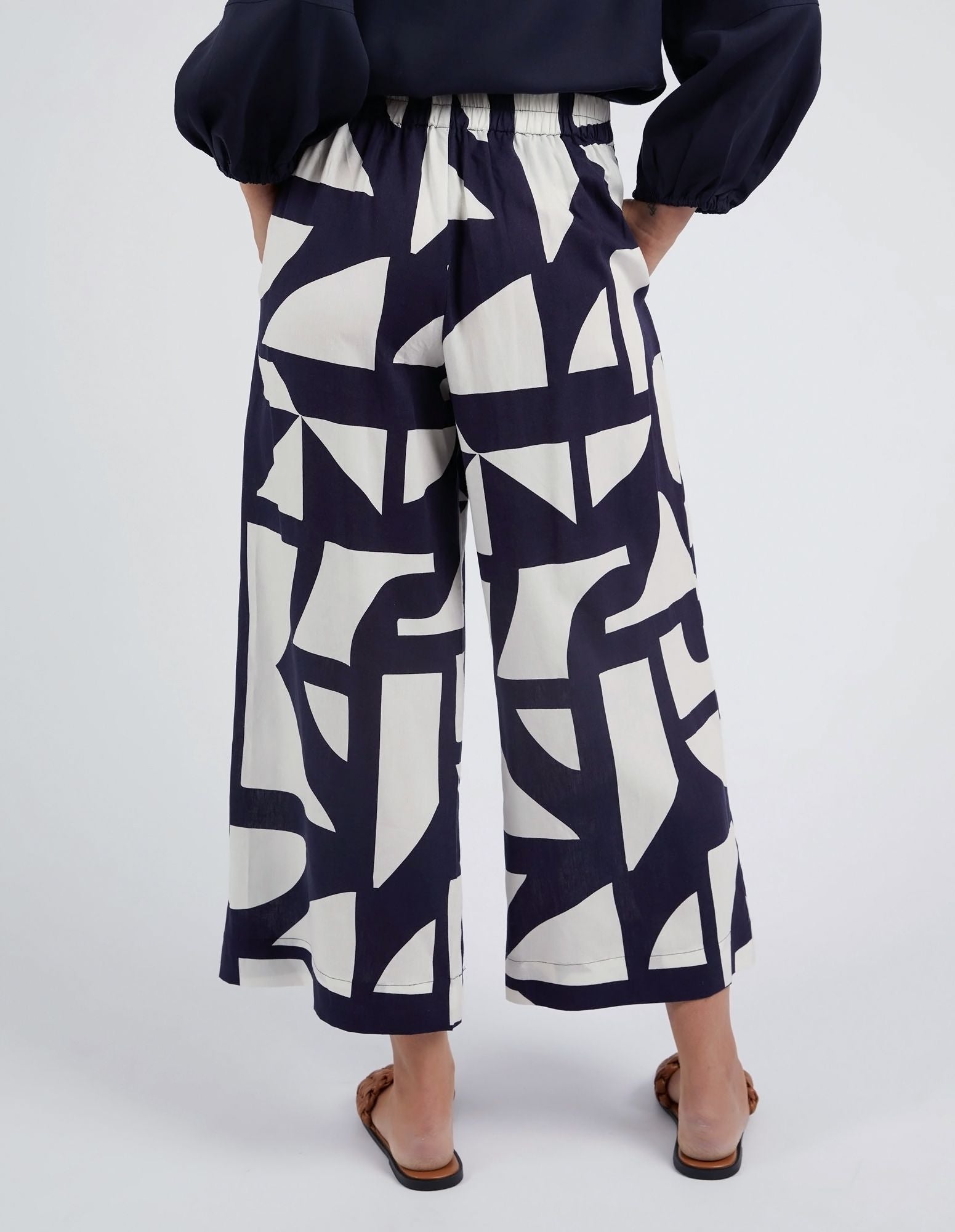 Elm Dali Abstract Pant [COLOUR:Midnight Abstract SIZE:8]