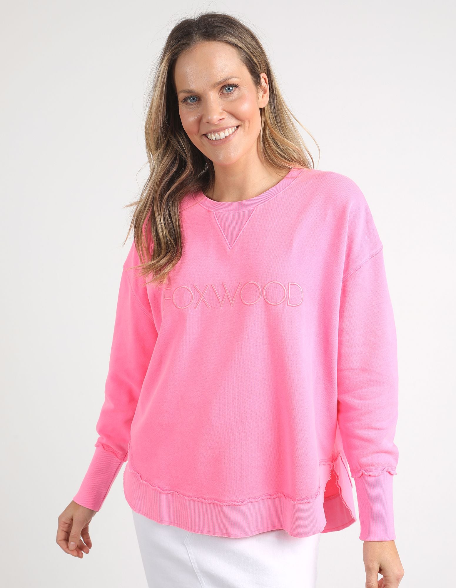 Foxwood Simplified Crew | Pink Women's Cotton Sweatshirts | Little Extras Lifestyle | Forbes Women's Clothing Boutique