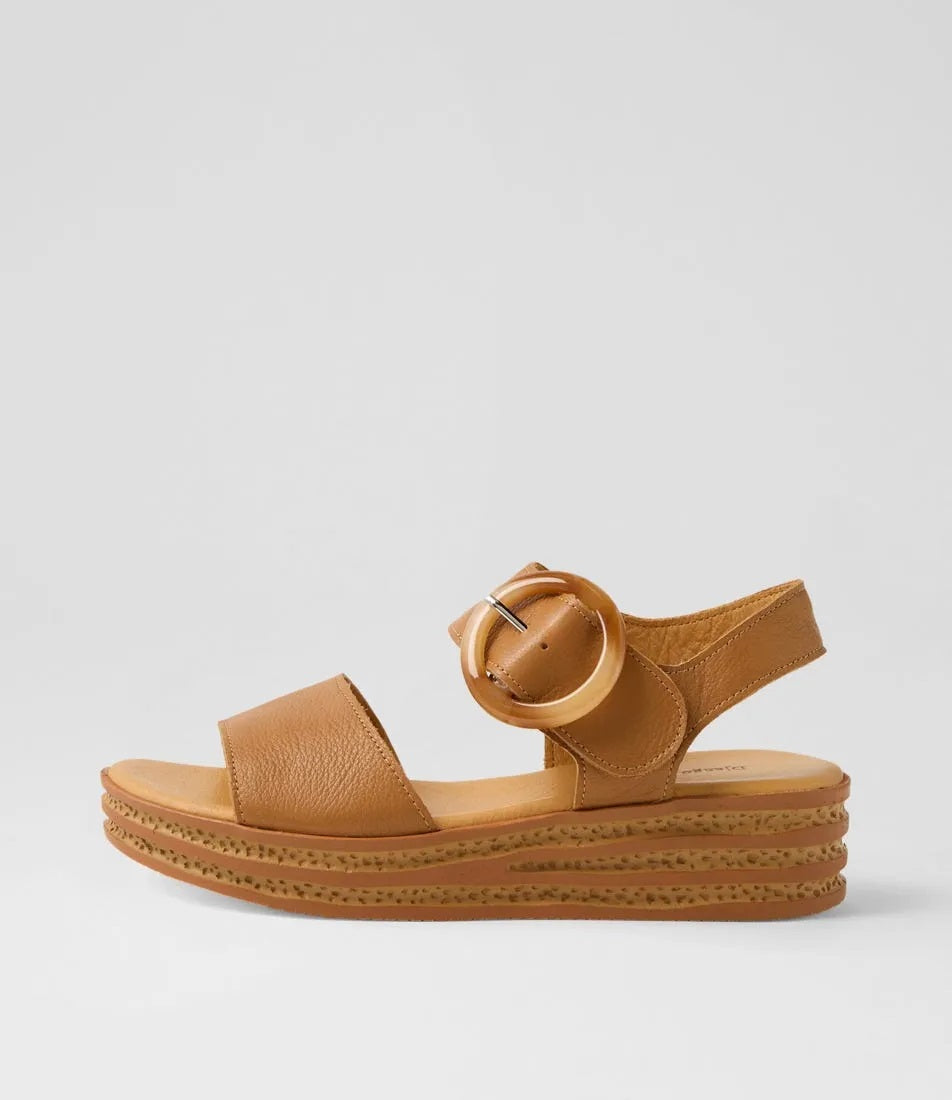 Django & Juliette Cubbie Sandal [COLOUR:Dark tan SIZE:36]