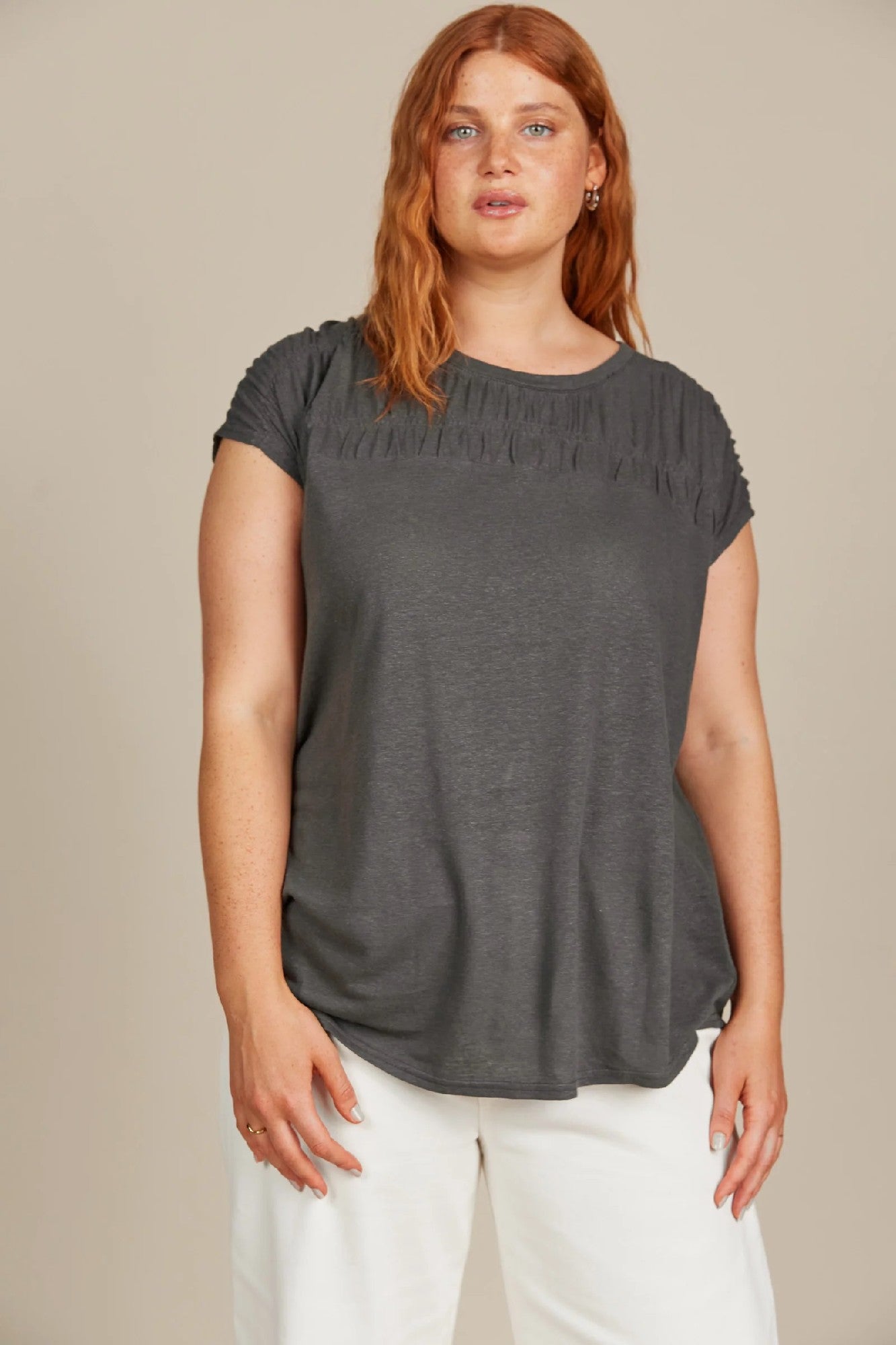 Isle Of Mine Sabine T-Shirt [COLOUR:Graphite SIZE:XS]