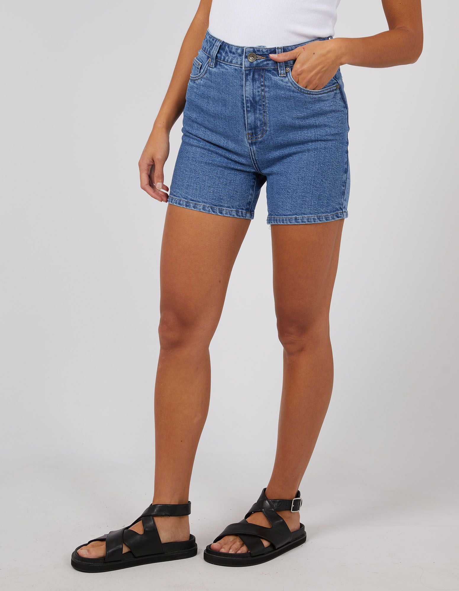 Silent Theory Mila Short Comfort [COLOUR:Mid Blue   SIZE:8]