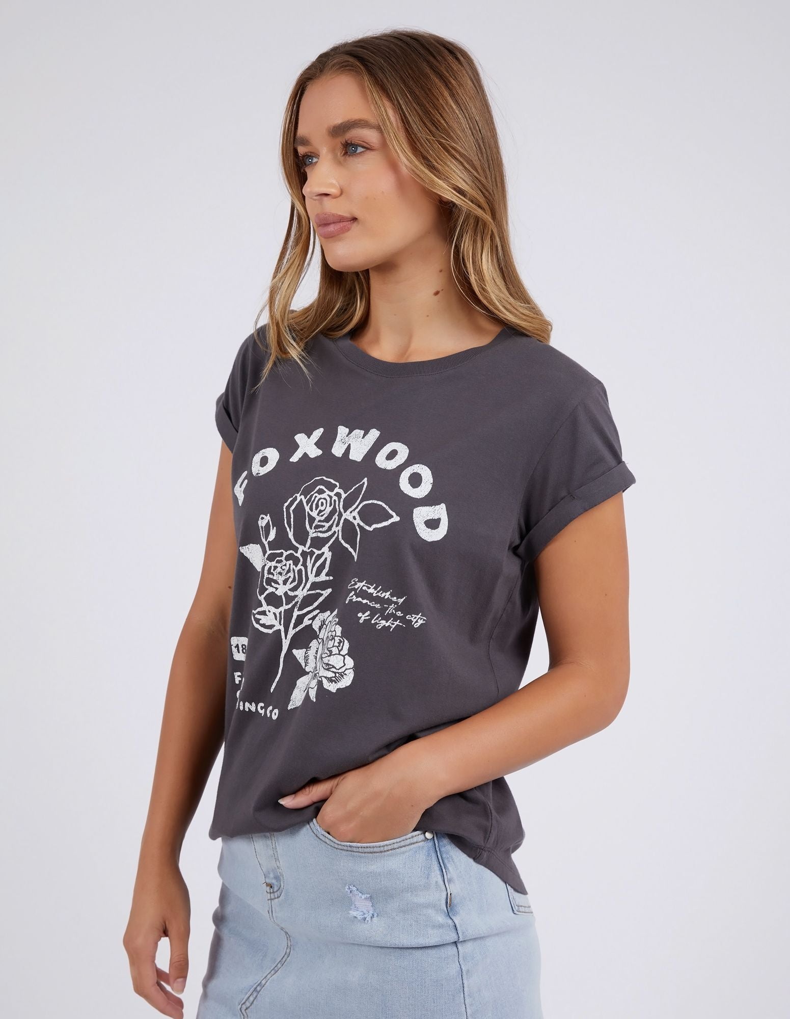 Foxwood Rosette Tee [COLOUR:Washed black SIZE:8]