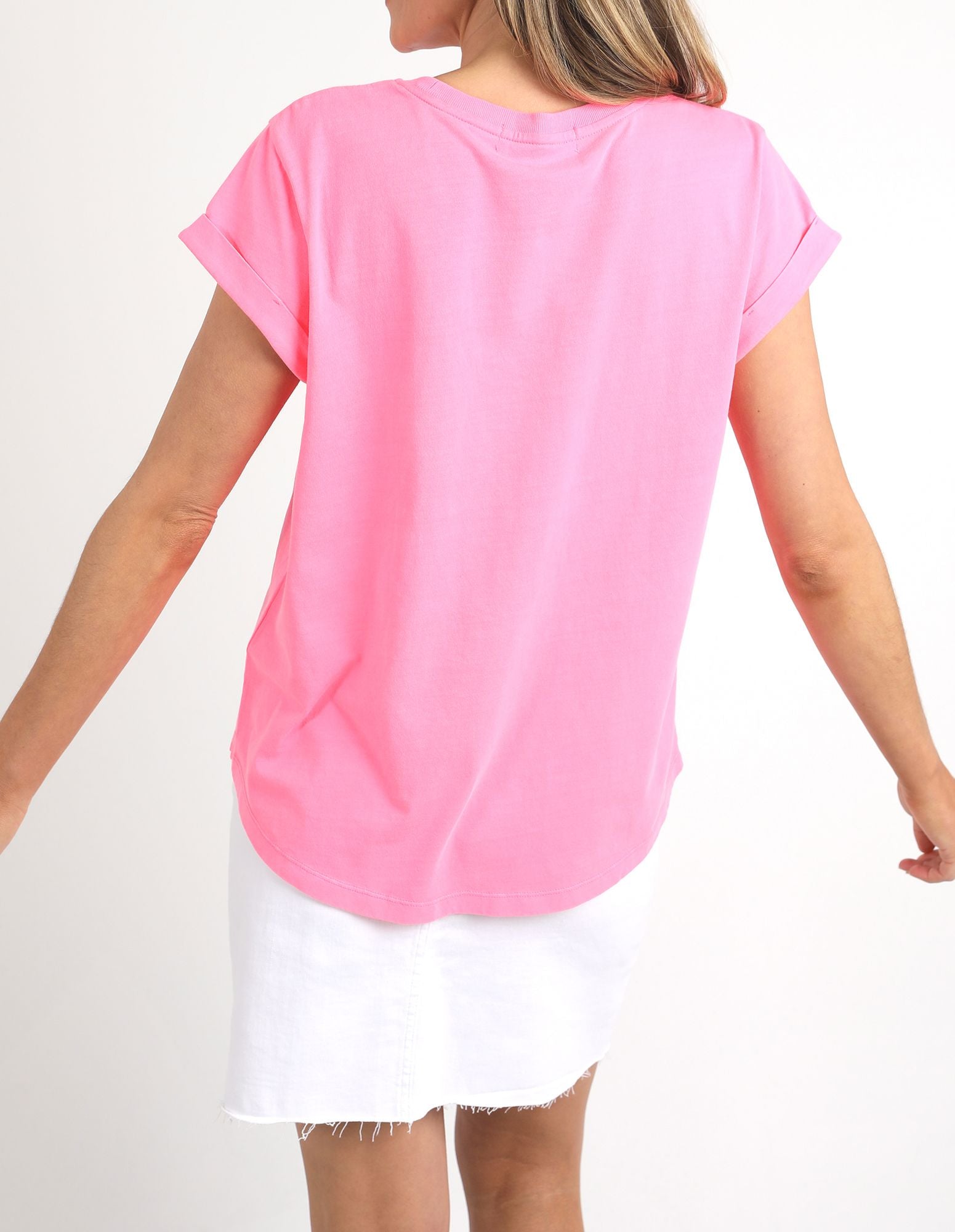 Foxwood Signature Tee [COLOUR:Neon Rose SIZE:8]