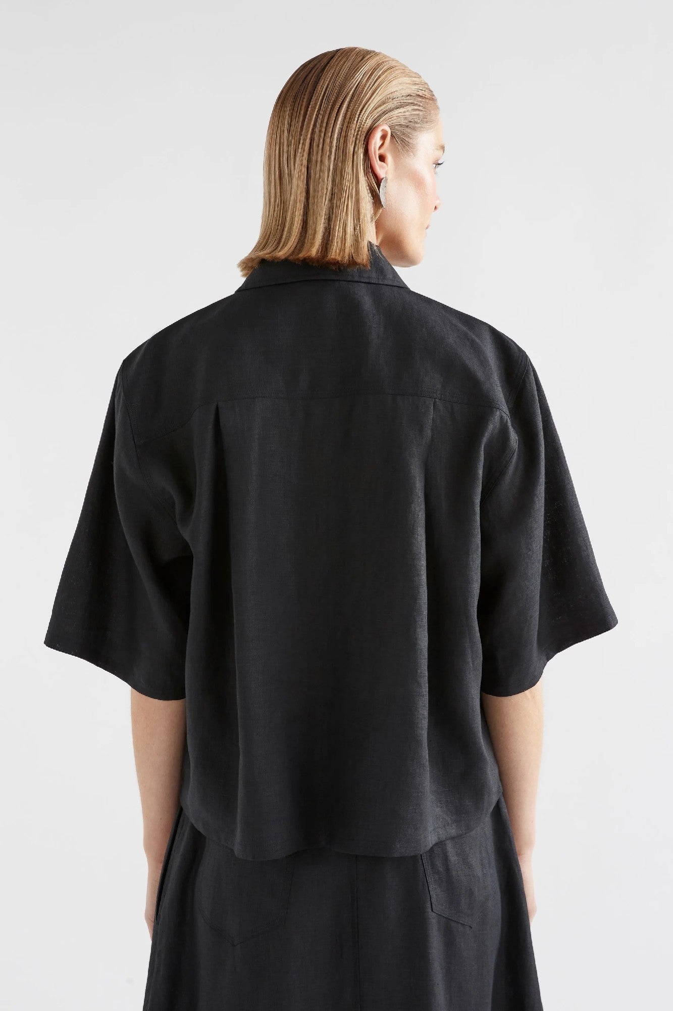 Elk Nayte Shirt [COLOUR:Black SIZE:10]