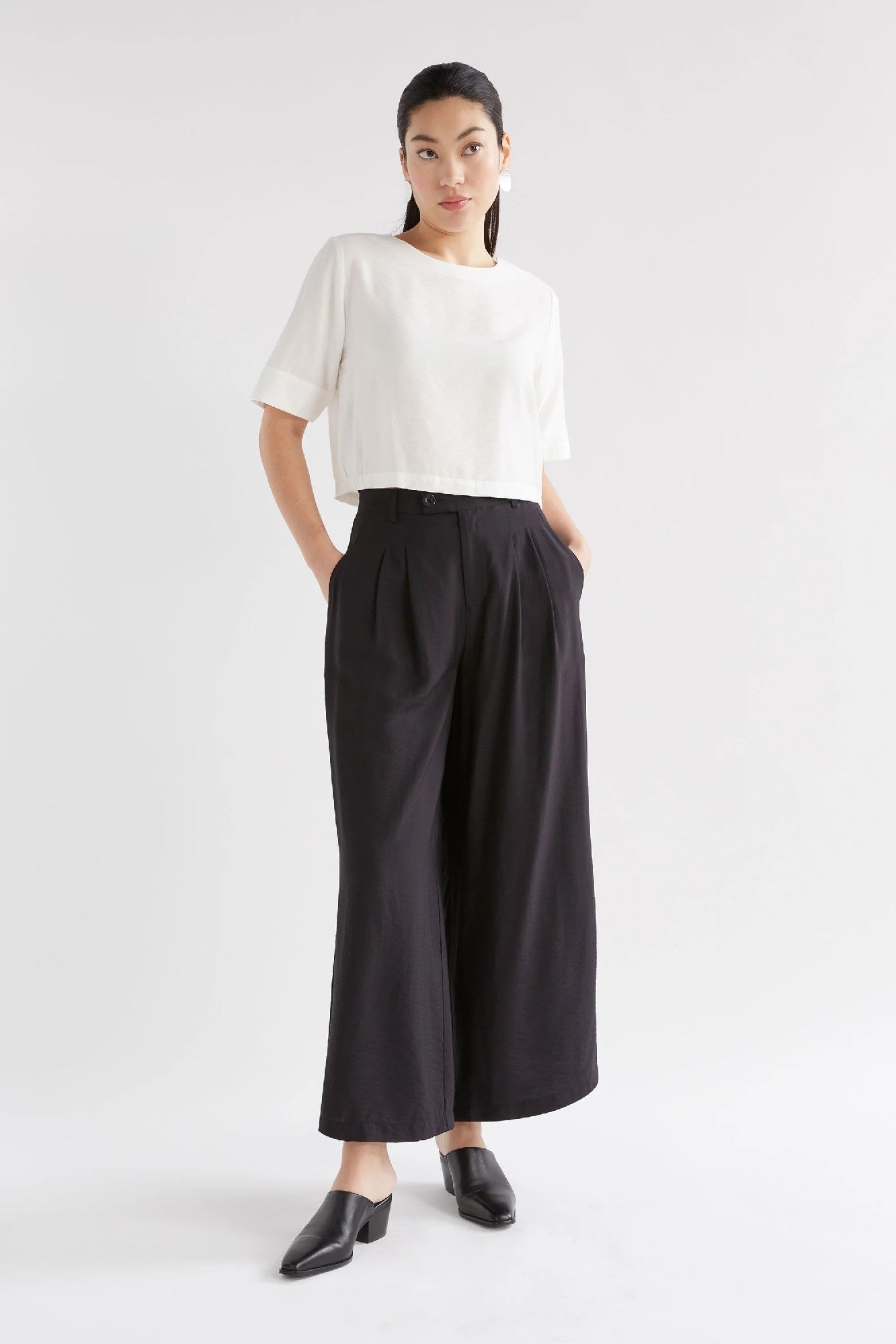 Elk Pressa Pant [COLOUR:Black SIZE:10]