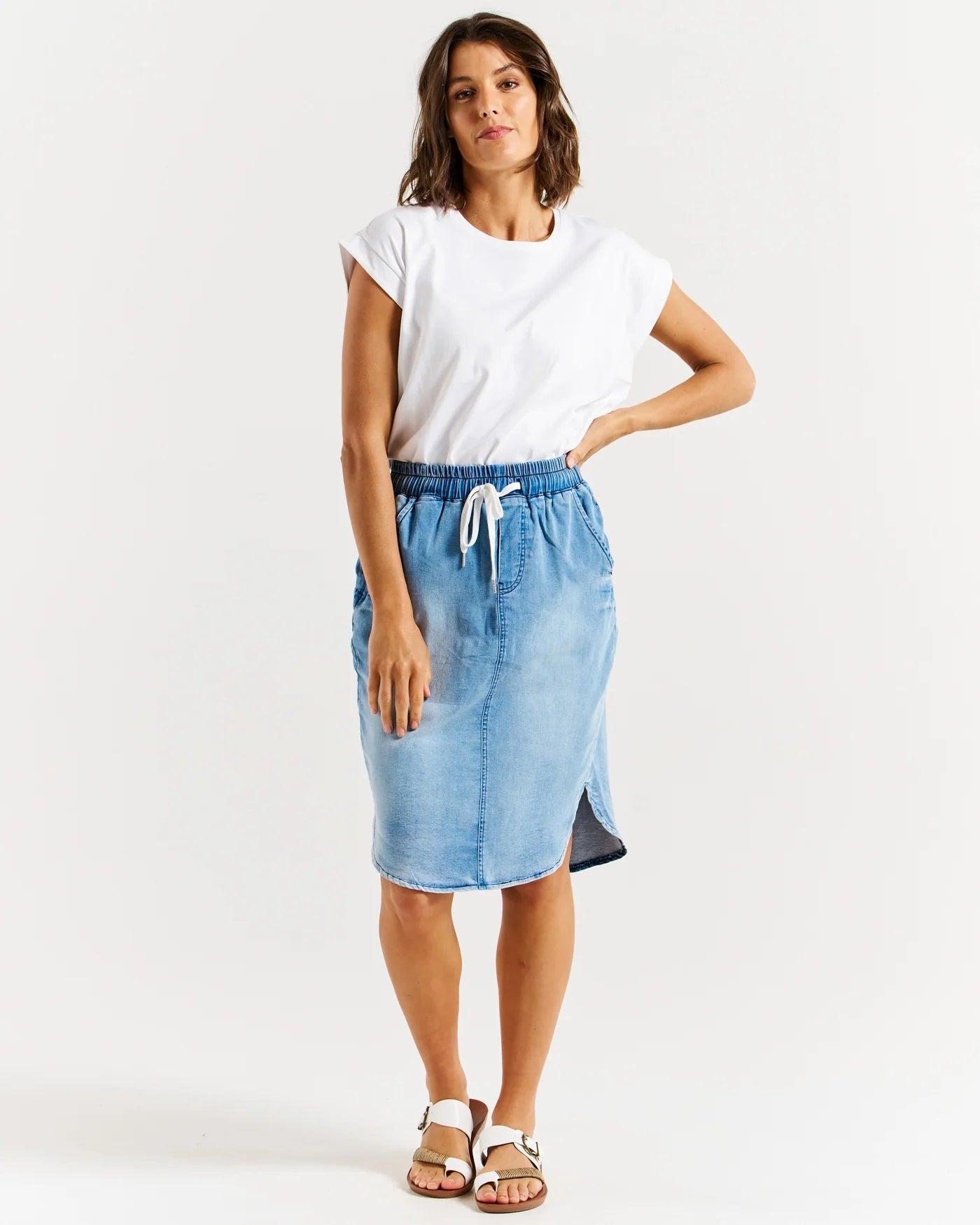 Betty Basics Alina Denim skirt [COLOUR:Denim blue SIZE:6]