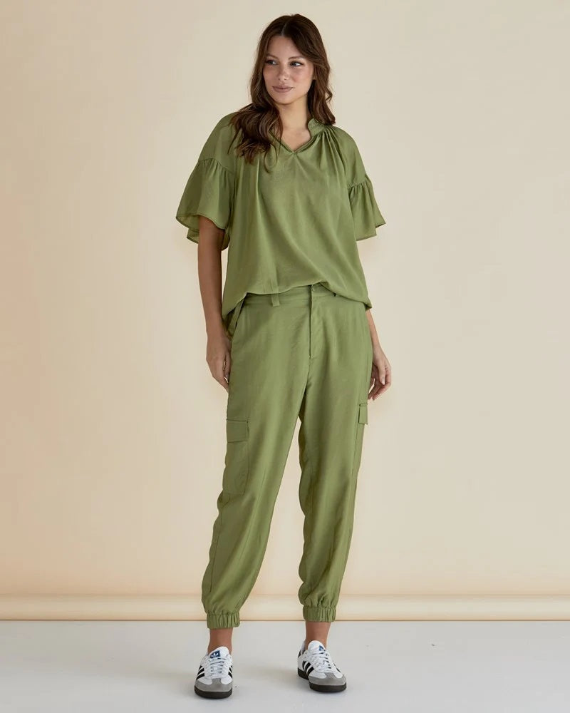 Betty Basics Vivienne Blouse [COLOUR:Pistachio SIZE:8]