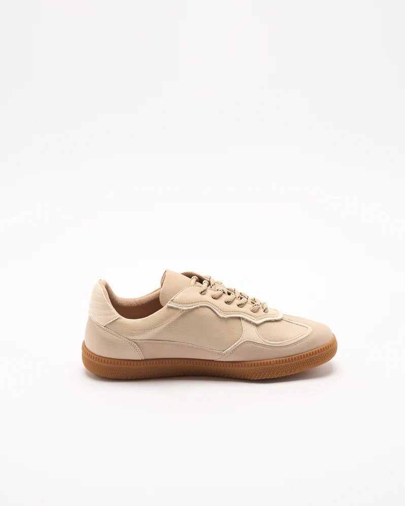 Walnut Fallon Sneaker [COLOUR:beige neutral SIZE:37]