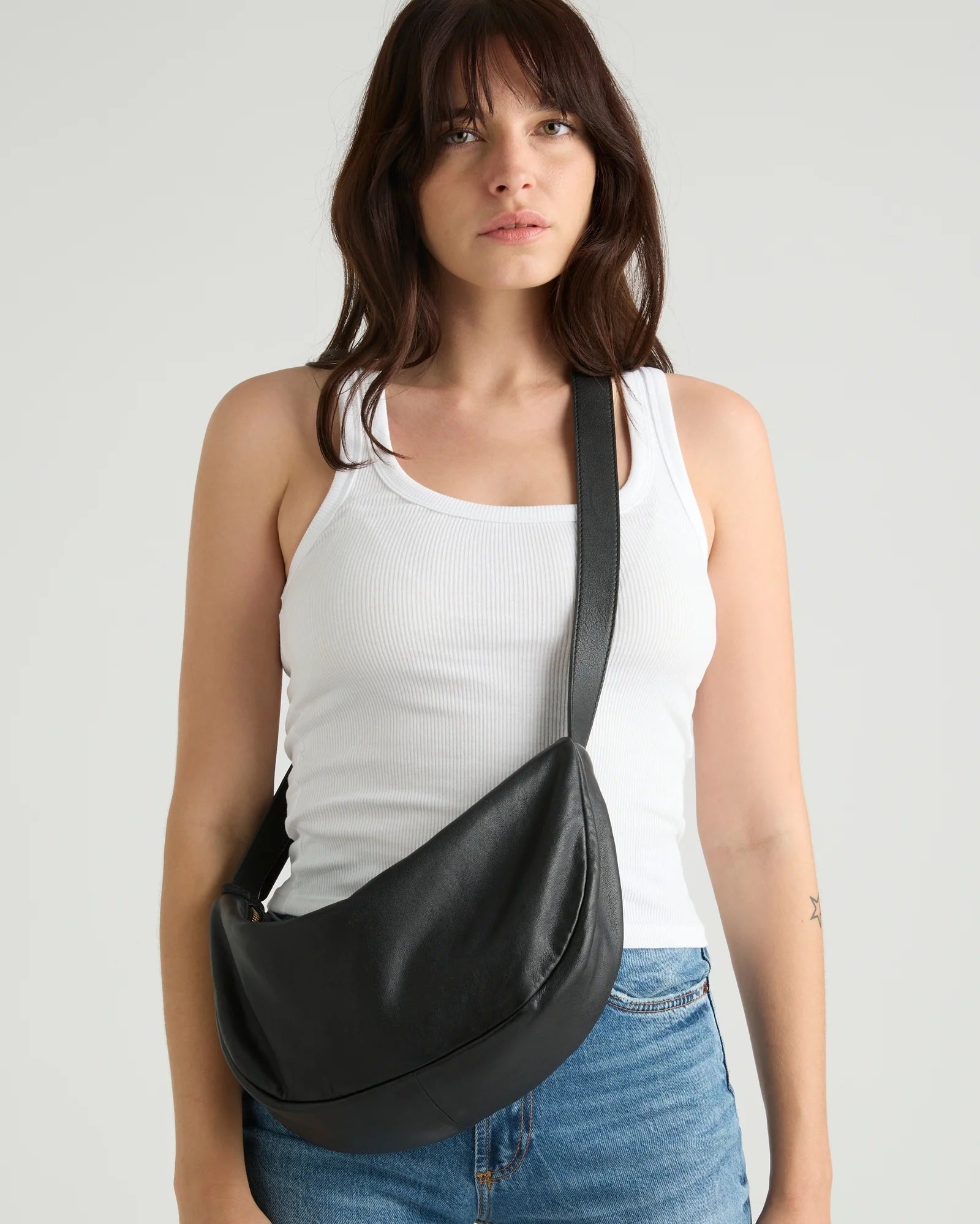 Juju & Co Shasta Sling Bag [COLOUR:Black]