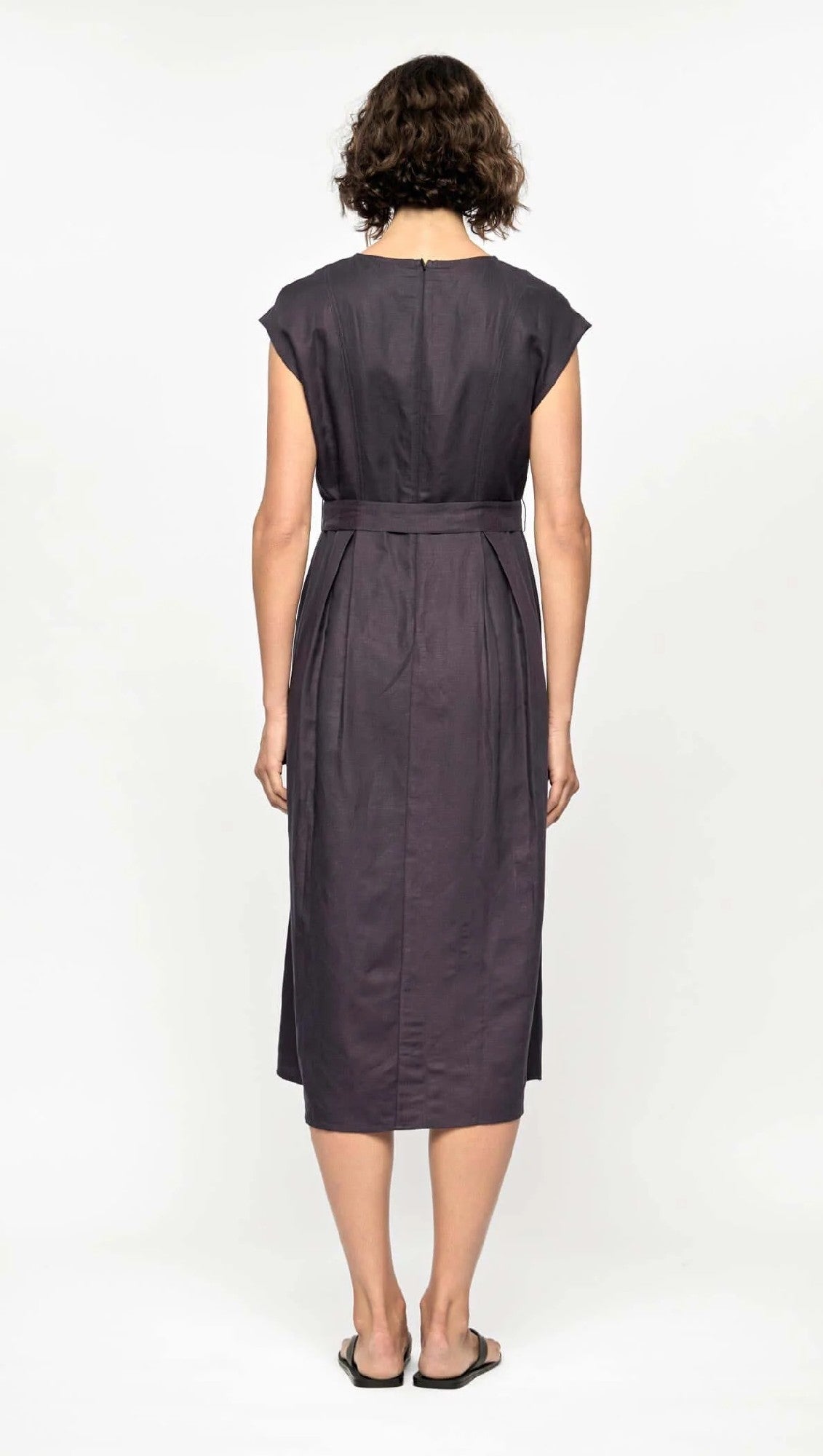 Staple The Lable Rhea Midi Dress [COLOUR:Navy SIZE:S]
