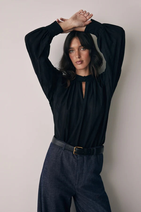 Esmaee Dawning Blouse [COLOUR:Black SIZE:XS]