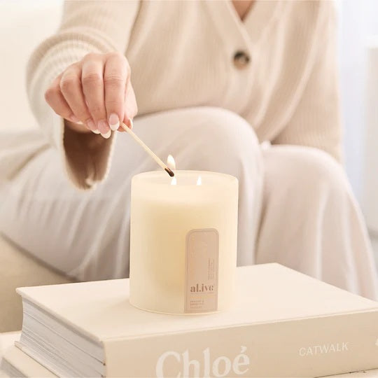 Al.ive Soy Candle [ACC:Apricot & Sweet Fig]