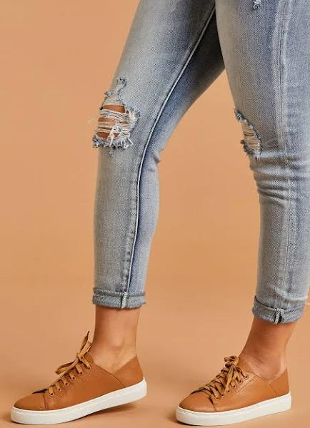 Mollini Oskher Sneaker [COLOUR:Tan SIZE:37]