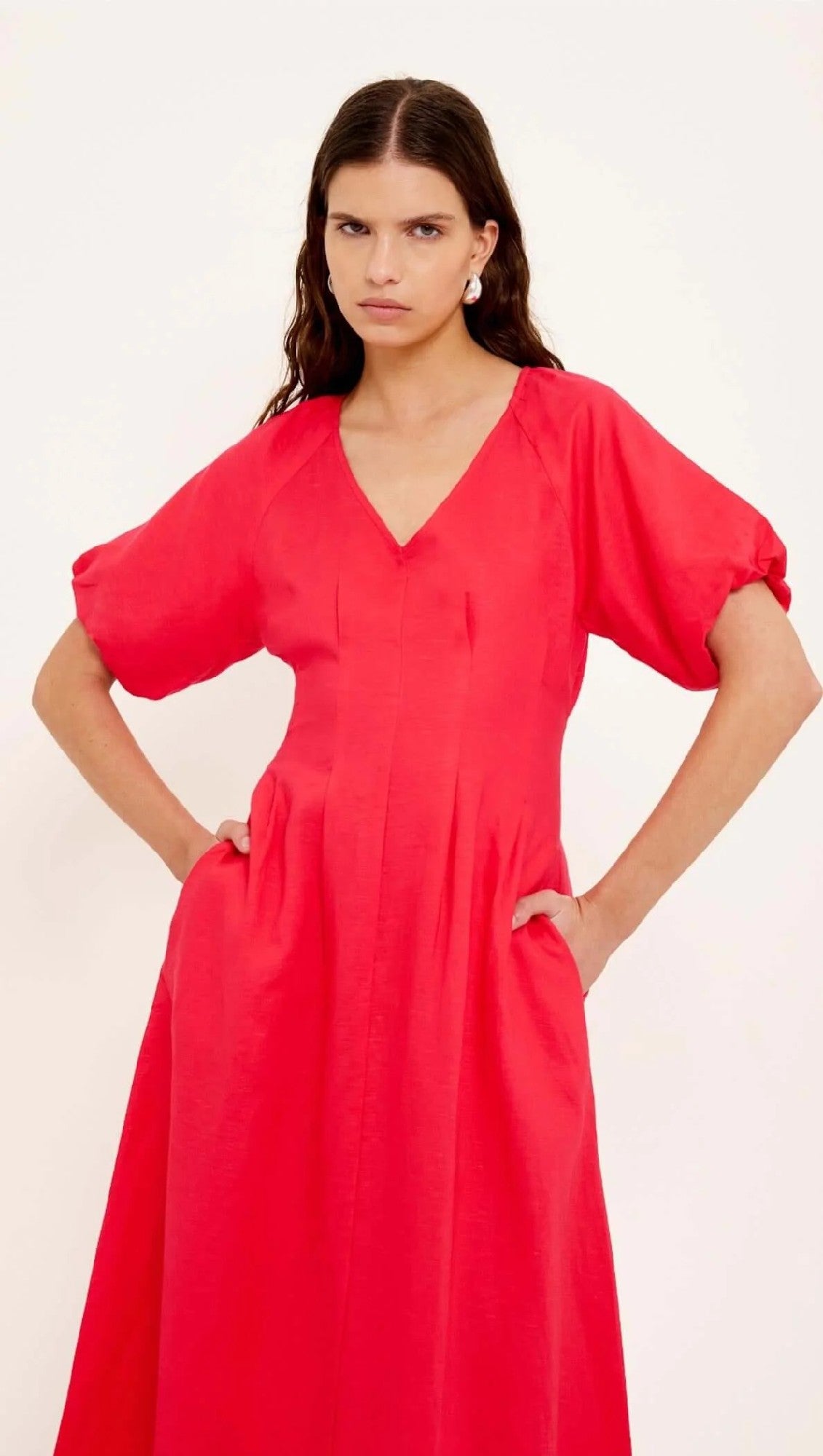 Staple The Label Valentina V-Neck Midi Dress [COLOUR:Red SIZE:S]
