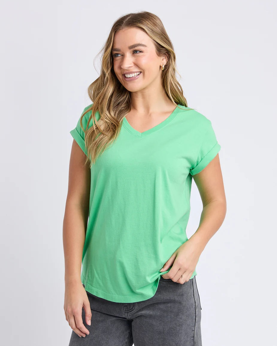 Foxwood Manly Vee Tee [COLOUR:irish green SIZE:10]