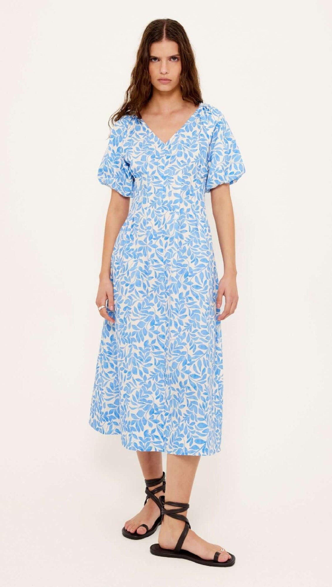 Staple the Label Solea V neck Midi Dress [COLOUR:blue leaf SIZE:XS]
