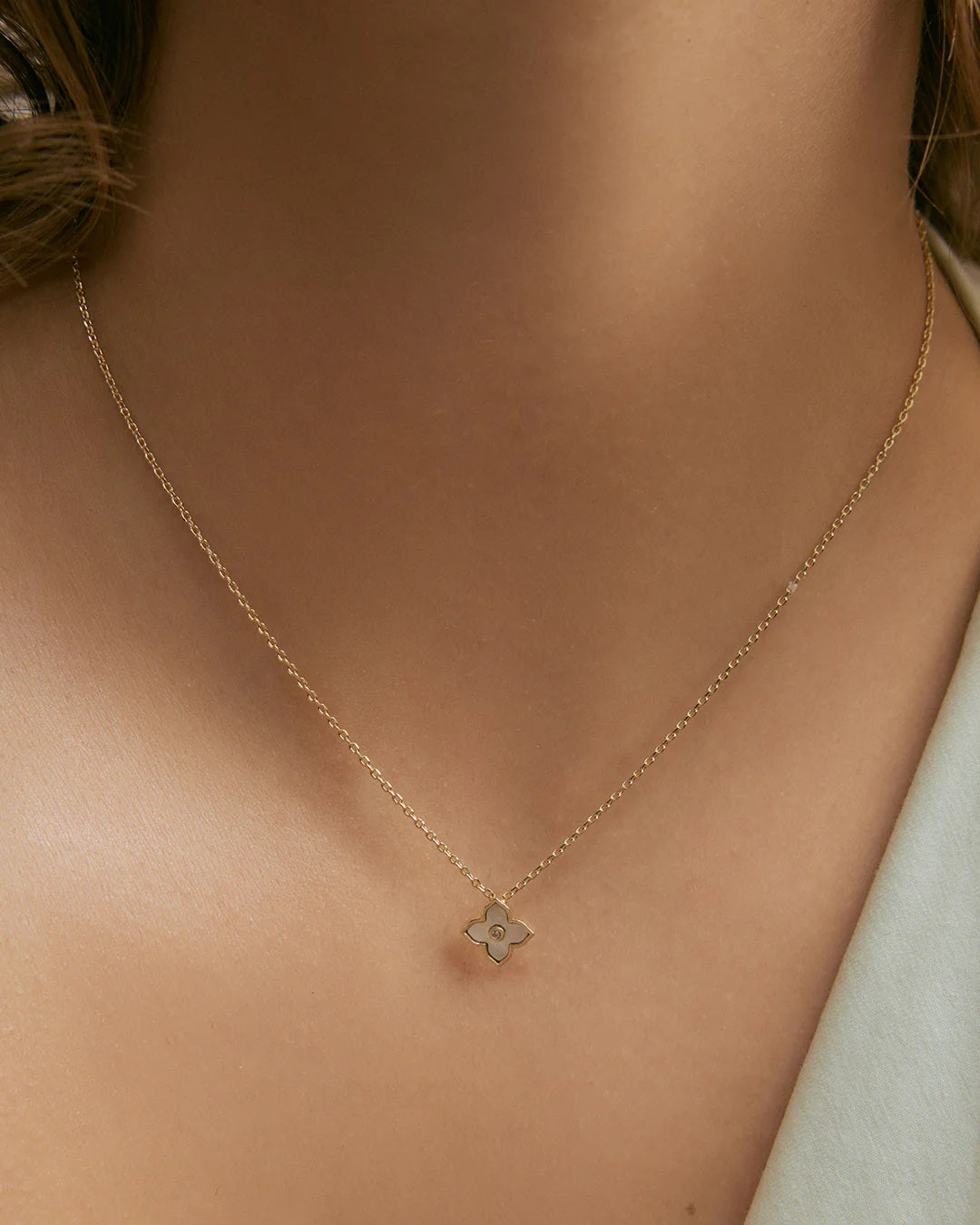 Jolie & Deen Mae Necklace [COLOUR:Gold]