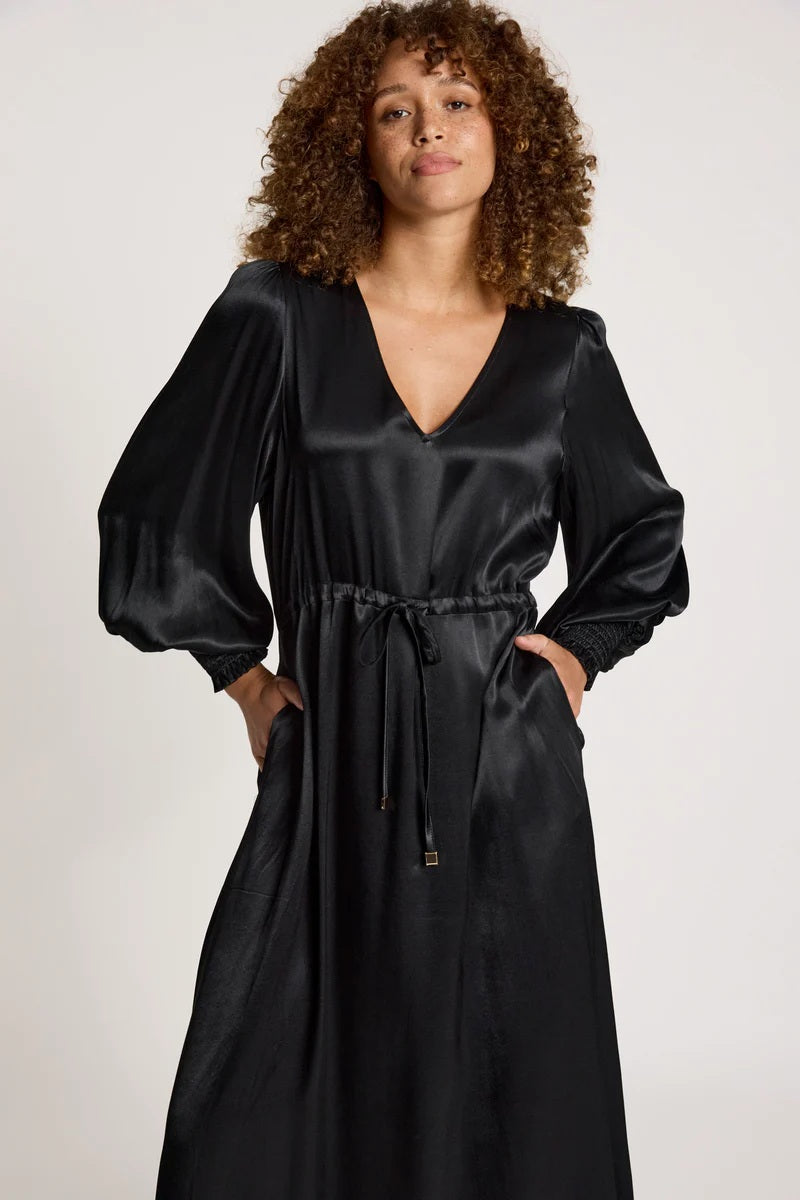 Eb & Ive San Maxi Dress [COLOUR:Black SIZE:XS]