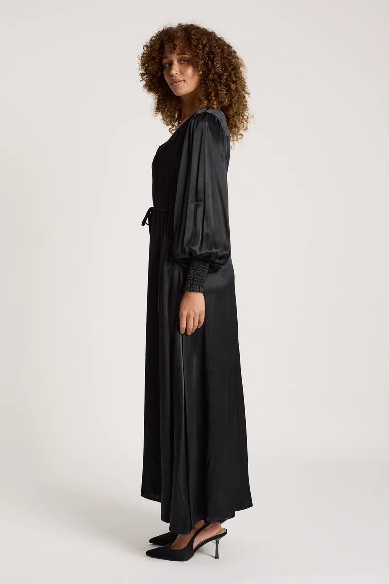 Eb & Ive San Maxi Dress [COLOUR:Black SIZE:XS]