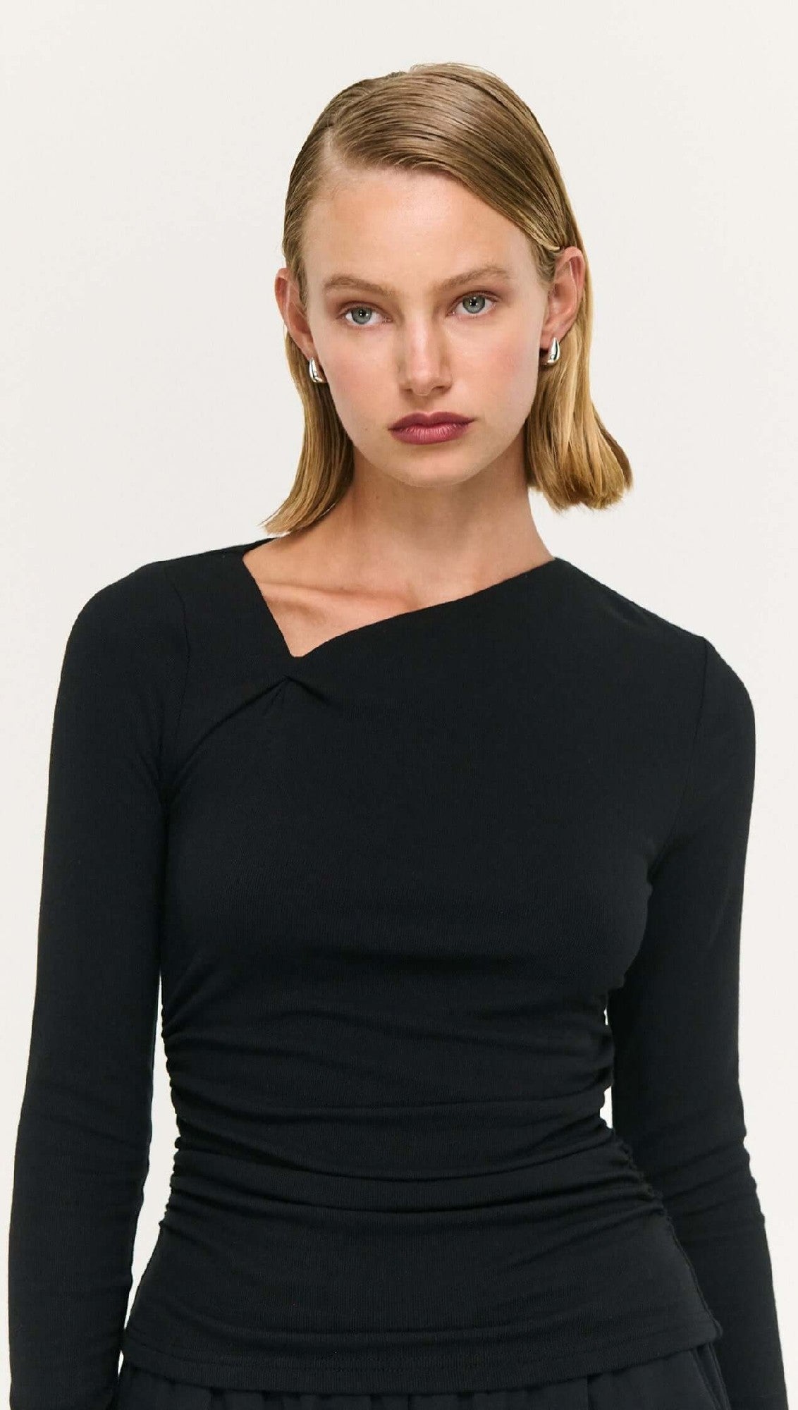 Staple The Lable Alexi Twist Top [COLOUR:Black SIZE:S]