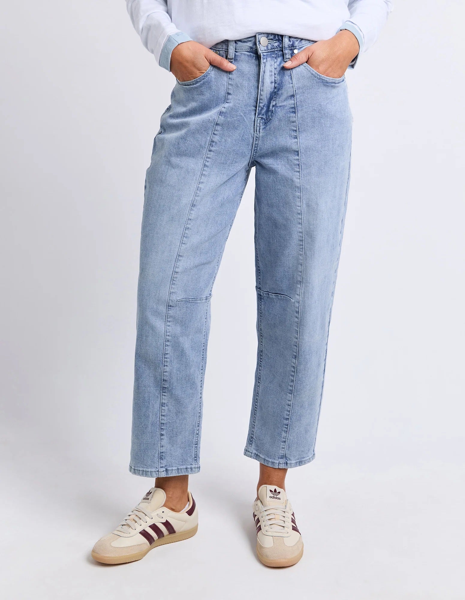 Foxwood Ambrose Barrel Jean [COLOUR:Light Blue SIZE:8]