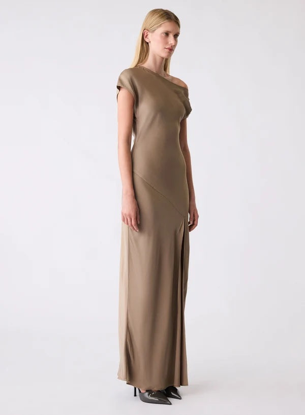Esmaee Concourse Maxi Dress [COLOUR:Truffle SIZE:S]
