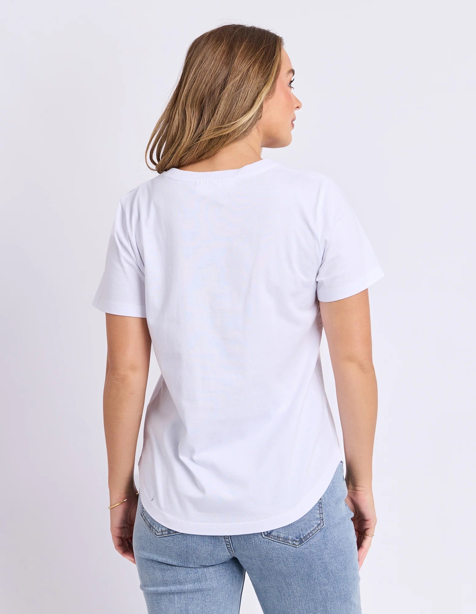 Foxwood white 100% cotton floral graphic tee