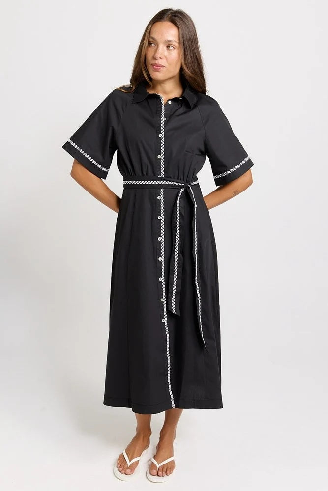 Betty Basics Lucy Shirt Dress [COLOUR:Black SIZE:8]