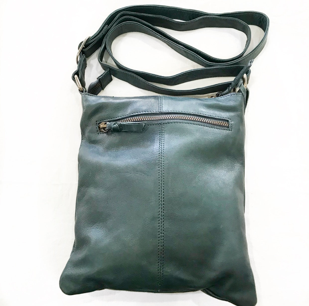 Oran By Rugged Hide Audrina Leather Crossbody [COLOUR:Graphite]